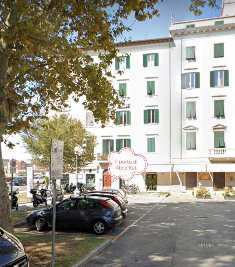 Il Porto Di Ale E Kat Livourne